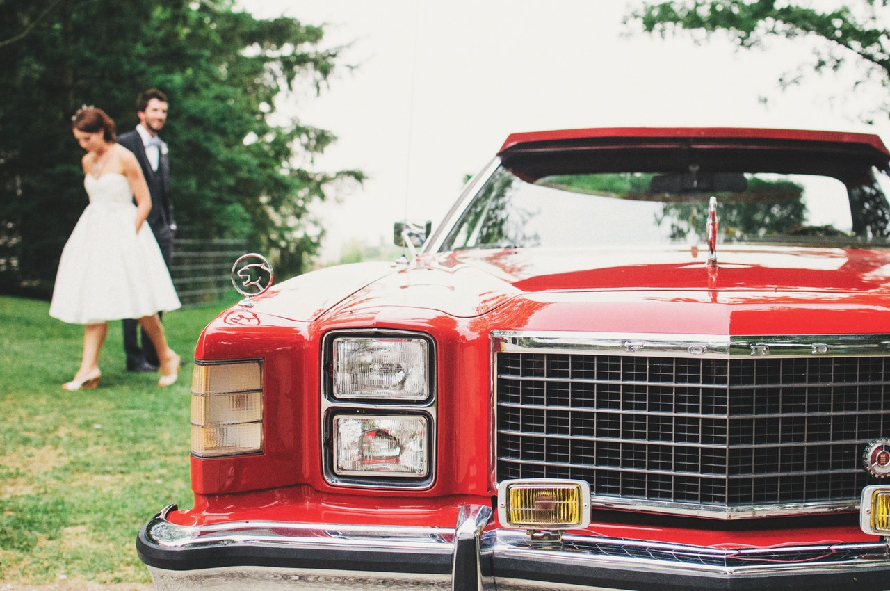 Managing Wedding Day Logistics with a Limo Fleet